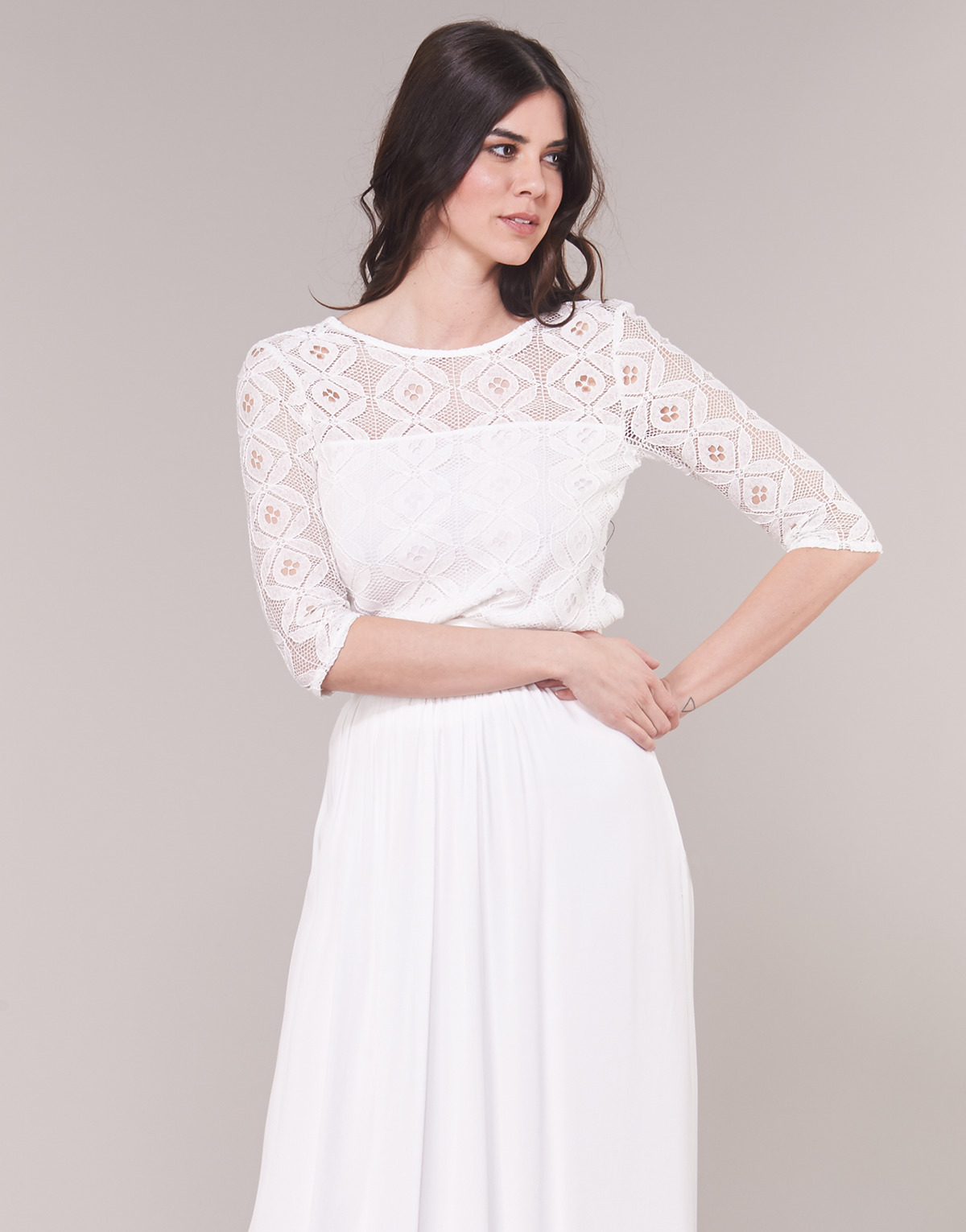 Betty London - CONSTANCE - White