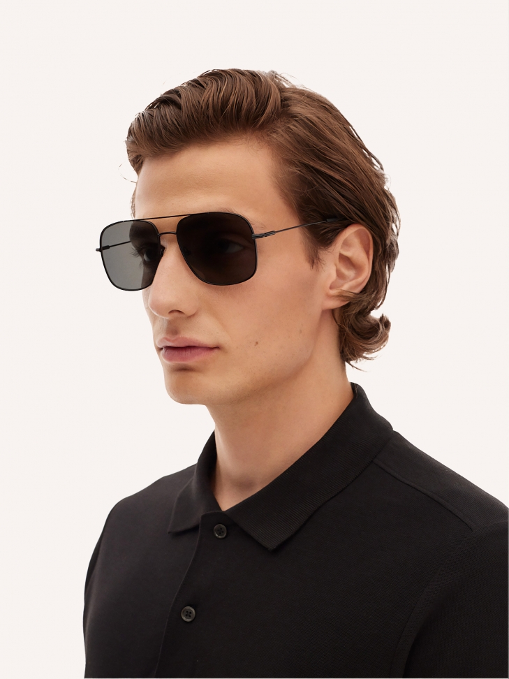 Men's aviator sunglasses with polarisation
