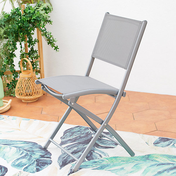 Lot de 4 chaises en acier MOLVINA