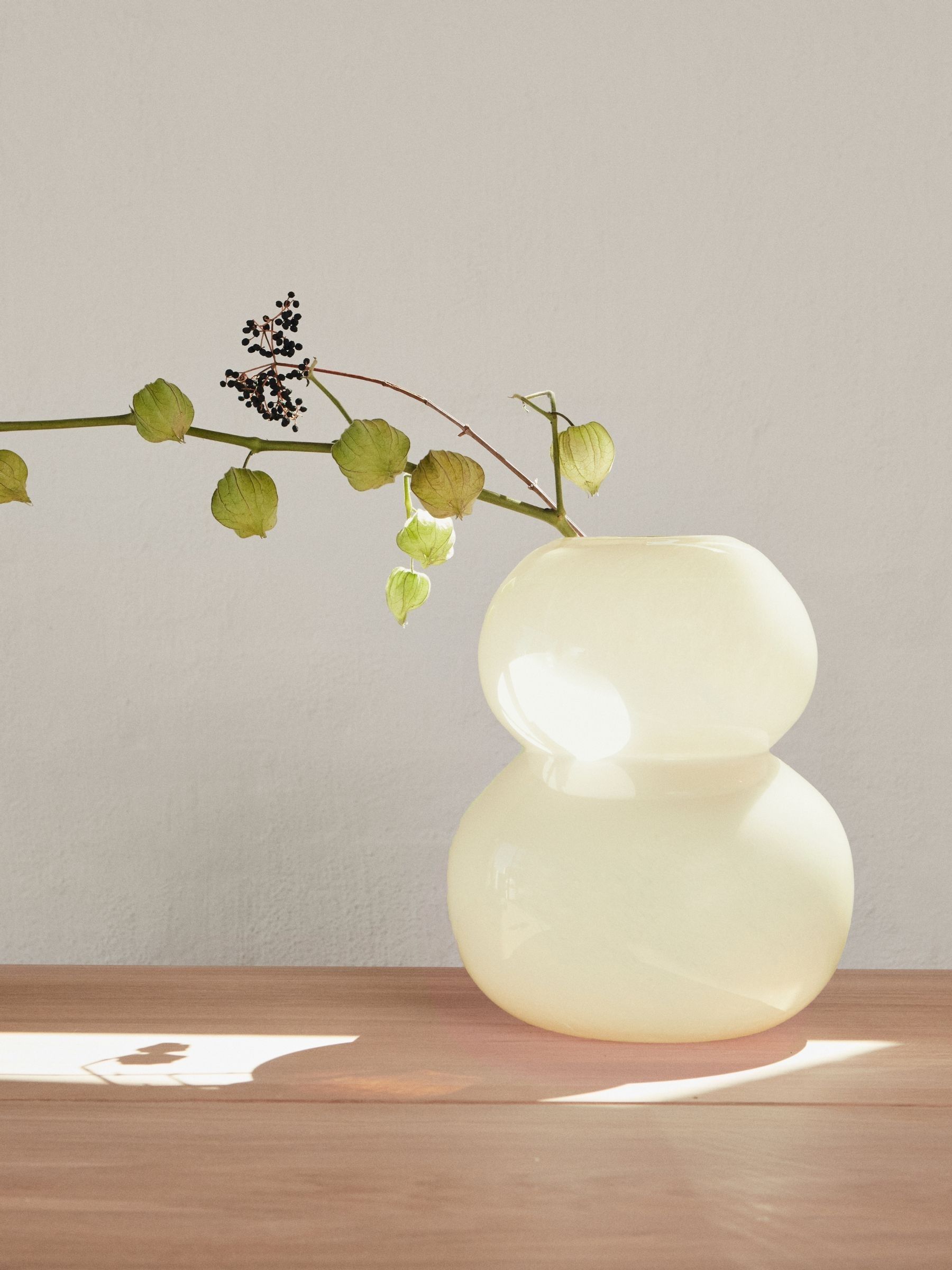 OYOY Living Vanilla Lasi Large Vase