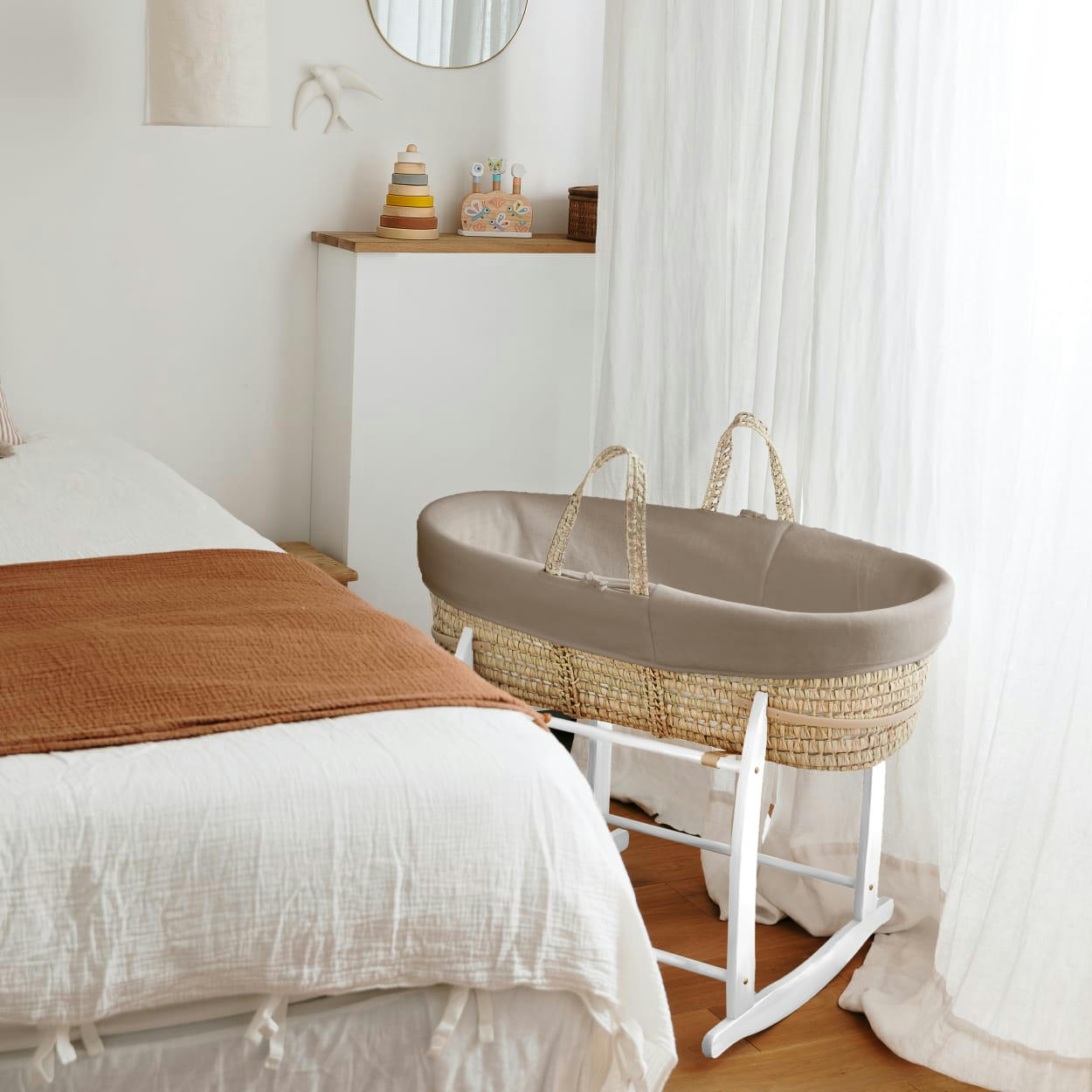 - Couffin avec Support Blanc & Habillage Noisette en Coton Bio