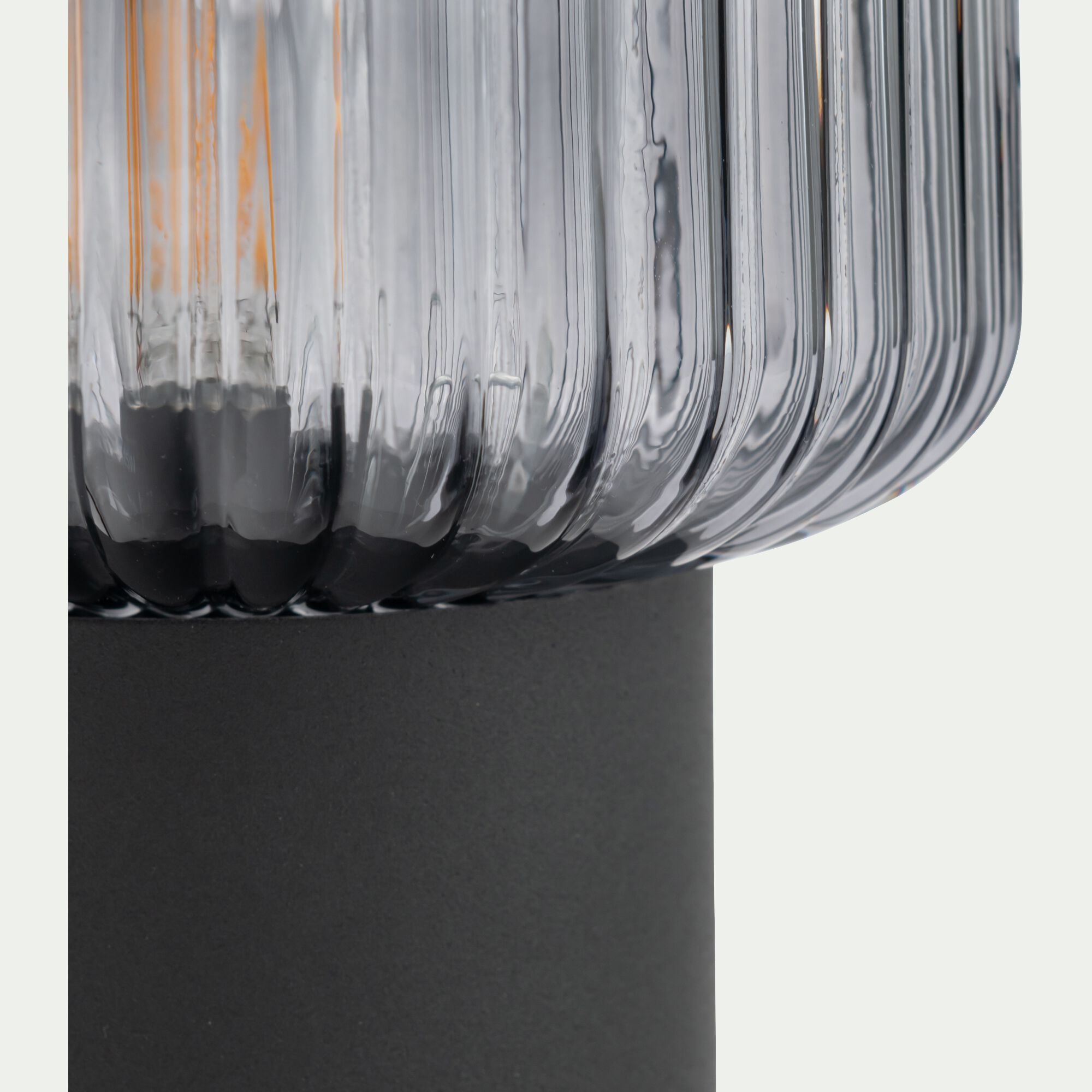 JANY - Lampe à poser en verre D16cm - noir