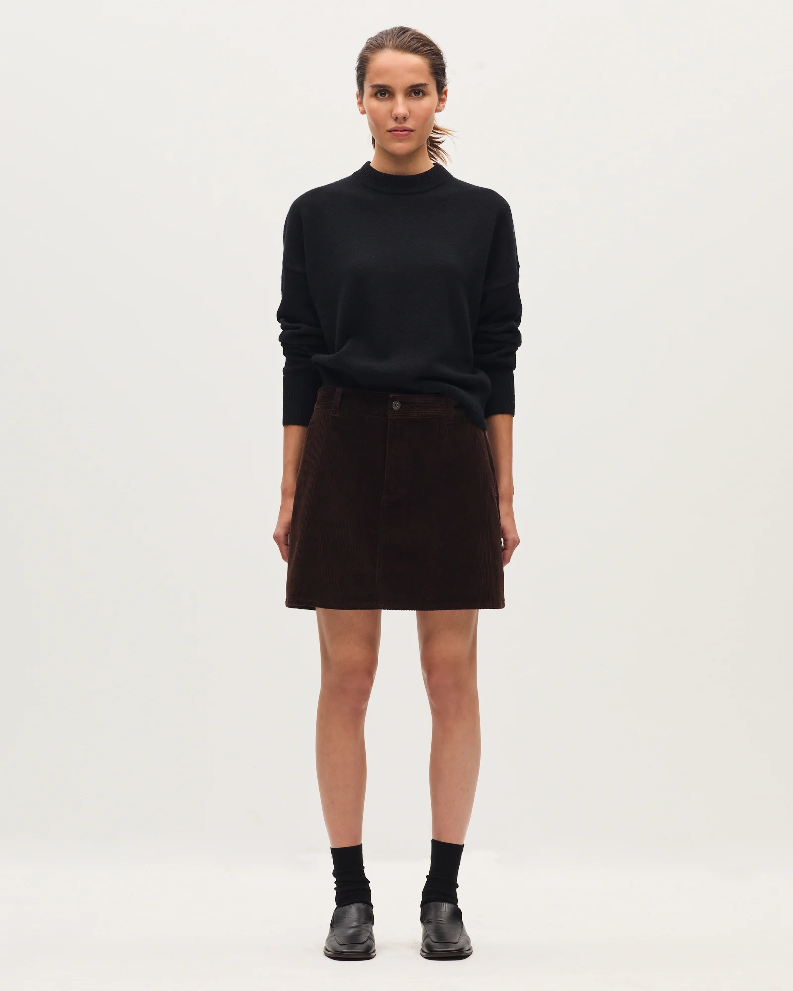 Jupe courte en velours côtelé