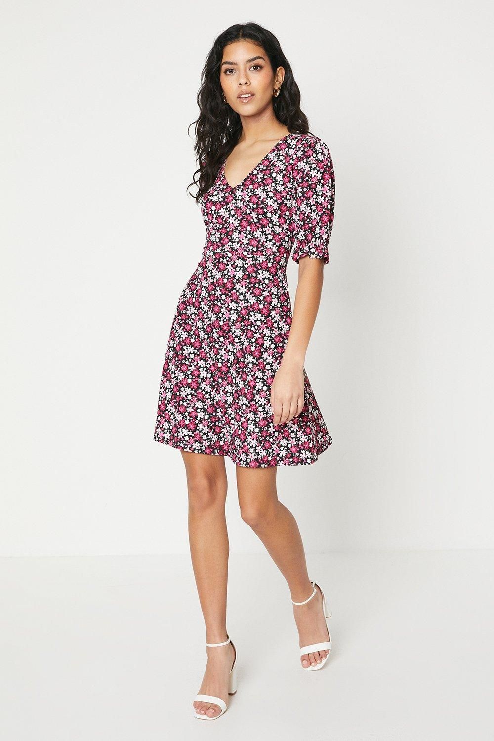 Dorothy Perkins Petite Pink Ditsy Short Sleeve Jersey Mini Dress