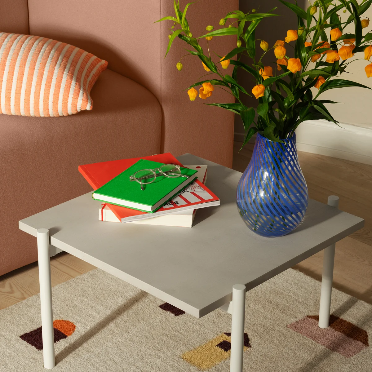 Broste Copenhagen - Ada Crossstripe Vase, H 22,5 cm, light yellow