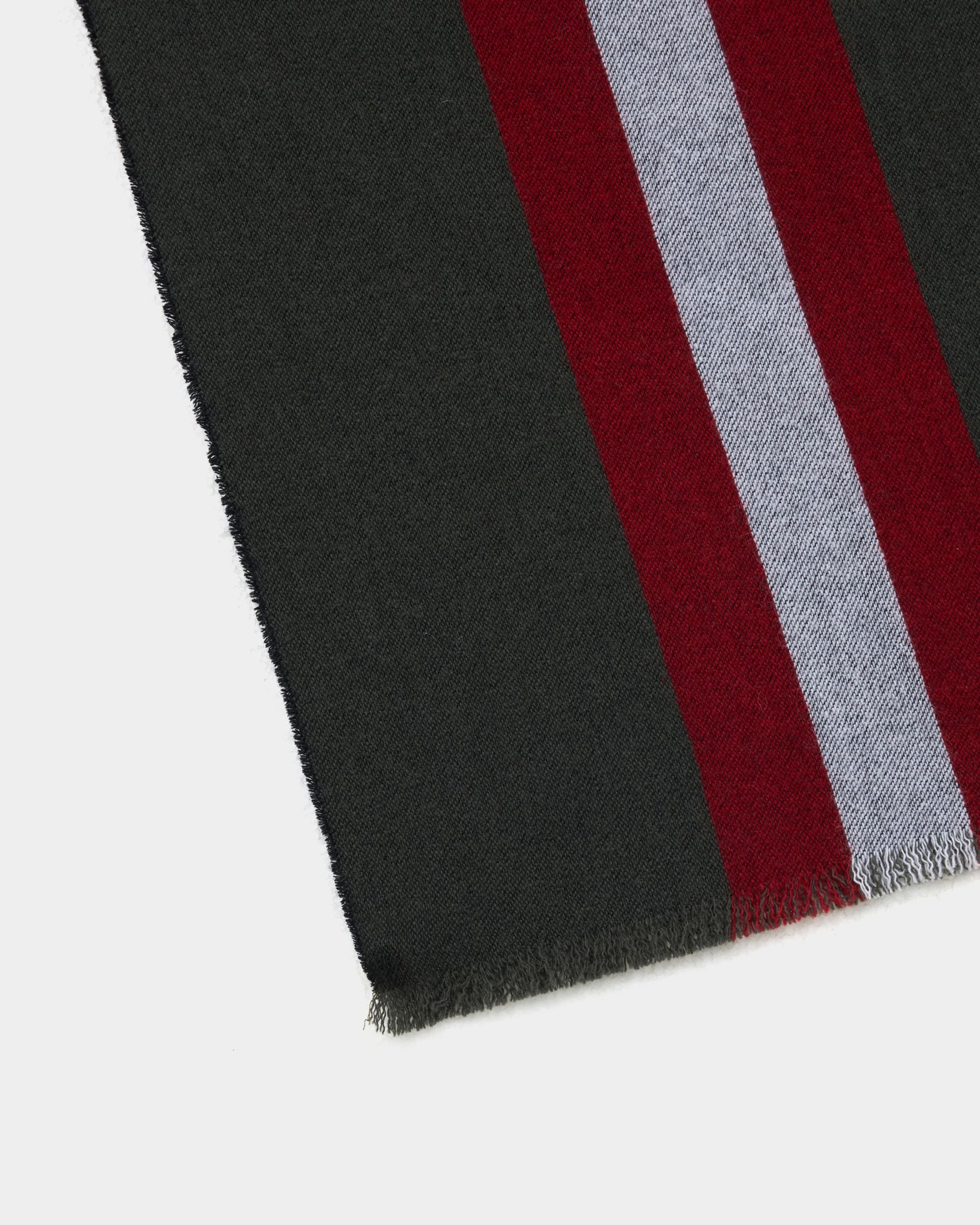 Schal aus Wolle in Military Green