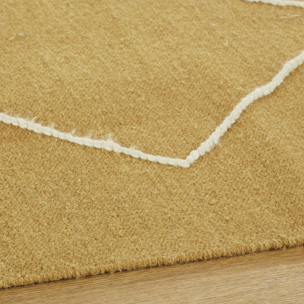 AMENZU - Tapis style berbère en laine, coton et bambou à motifs jaune moutarde et écrus 140x200