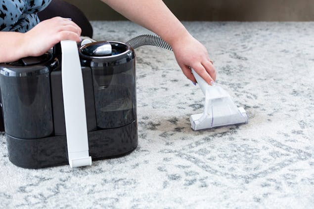 600W Spot Cleaner and Stain Remover Vacuum with Clear and Dirty Water Tanks