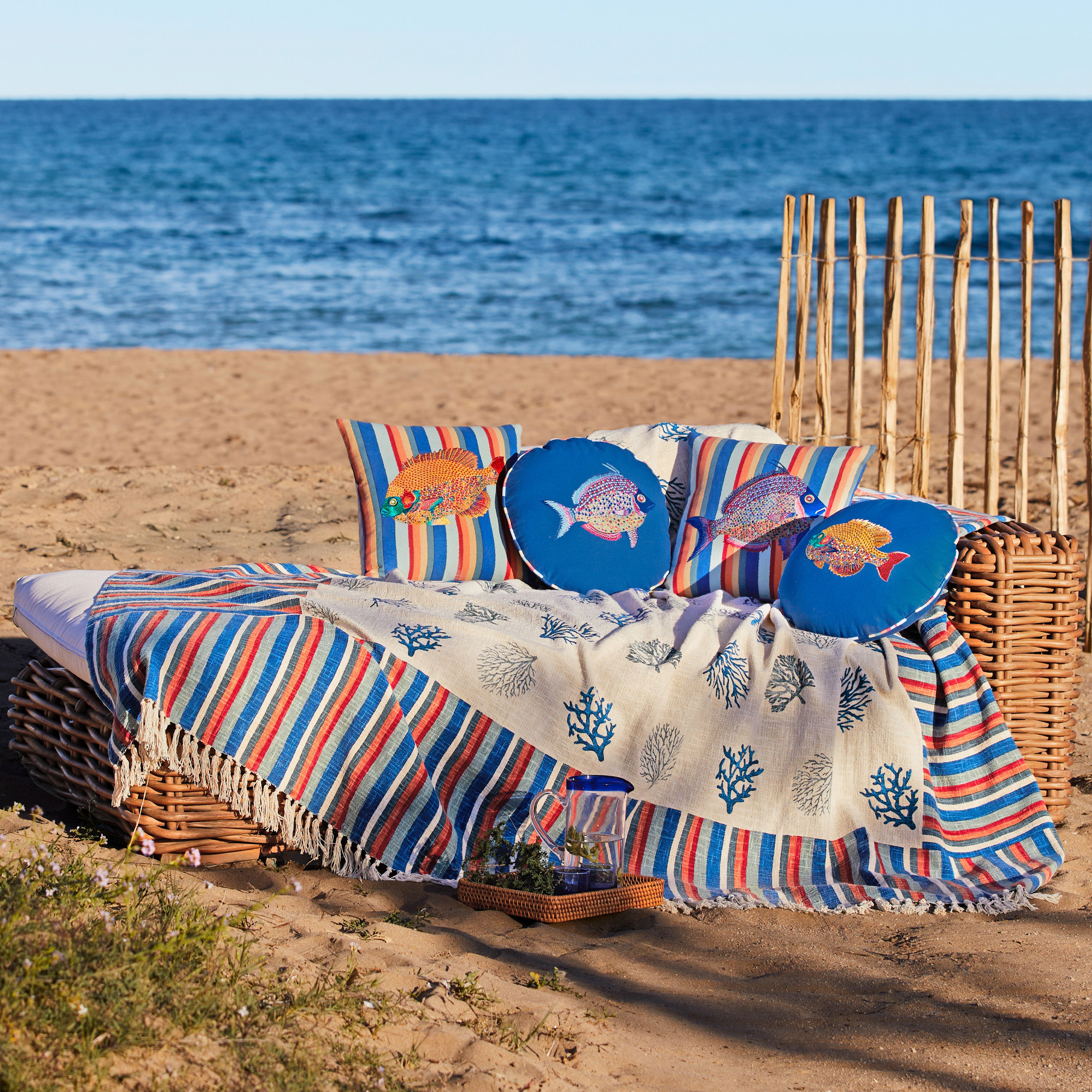 Coussin rayé brodéAir du large