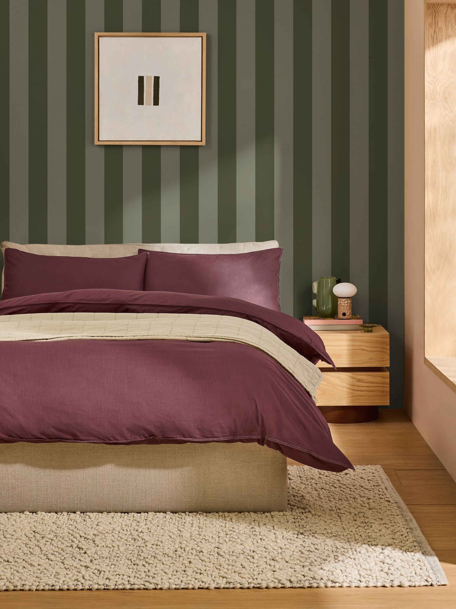 Demi Wide Stripe 10M Wallpaper in Moss