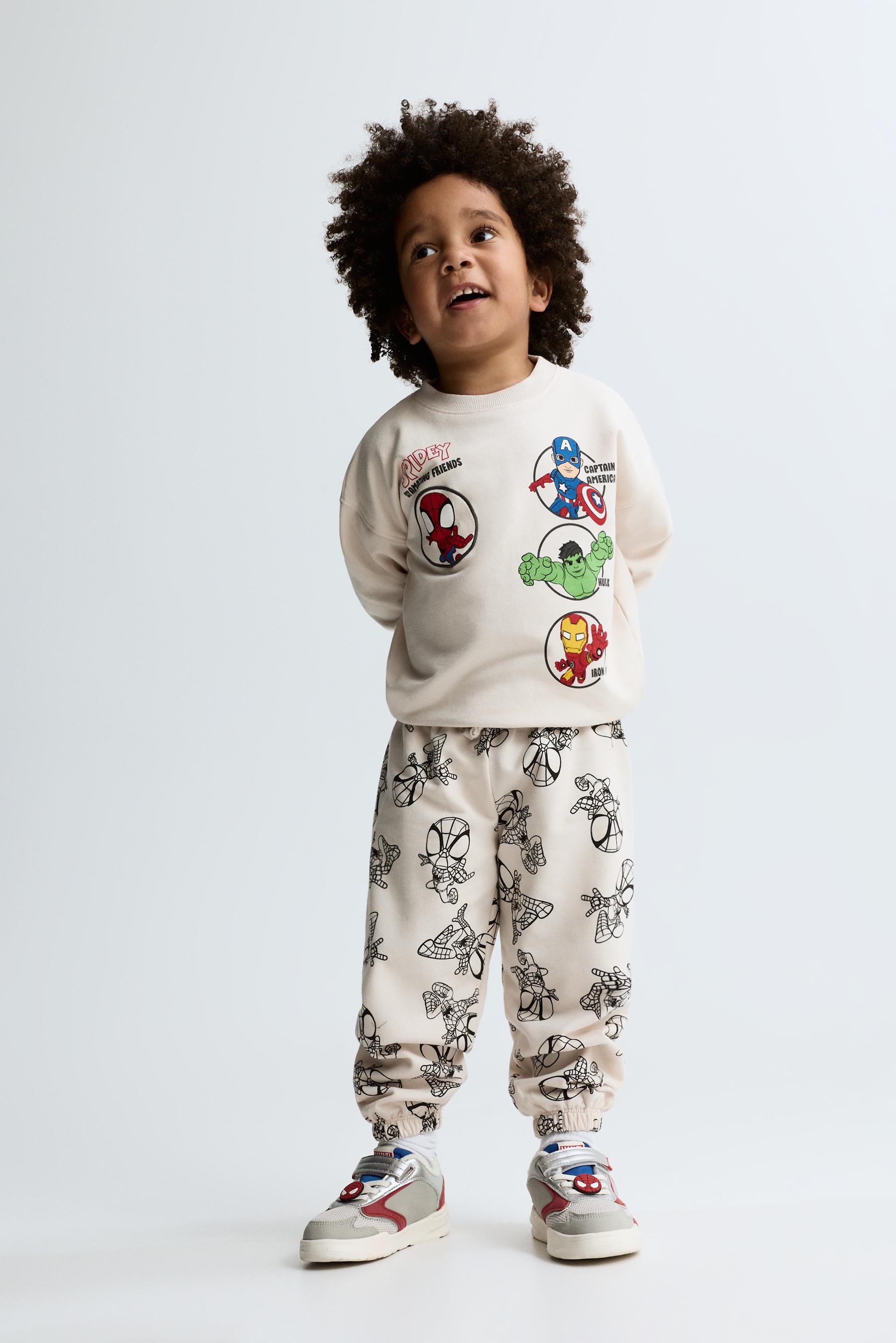 Set sudadera y pantalón ©Marvel
