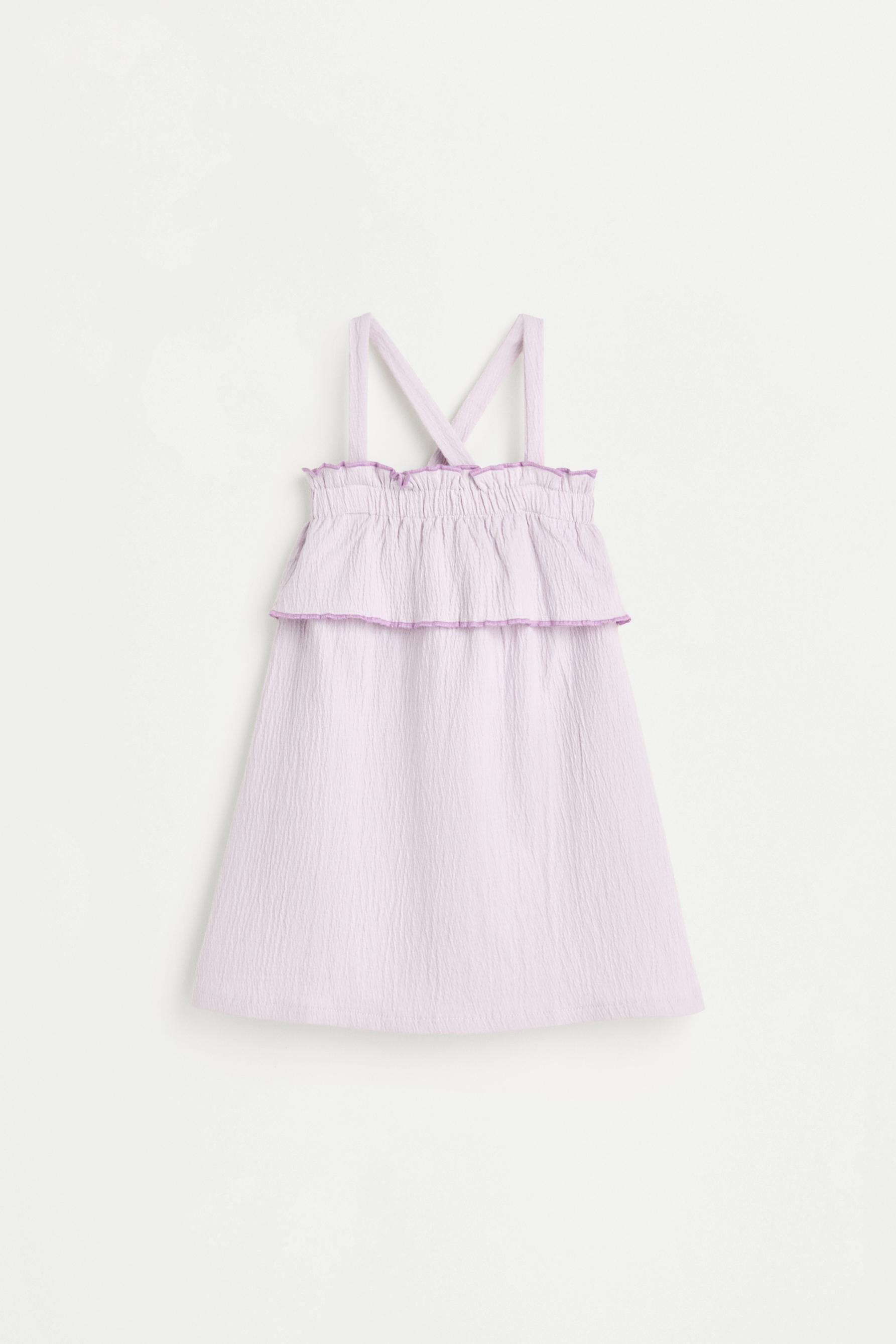 Vestido con volante