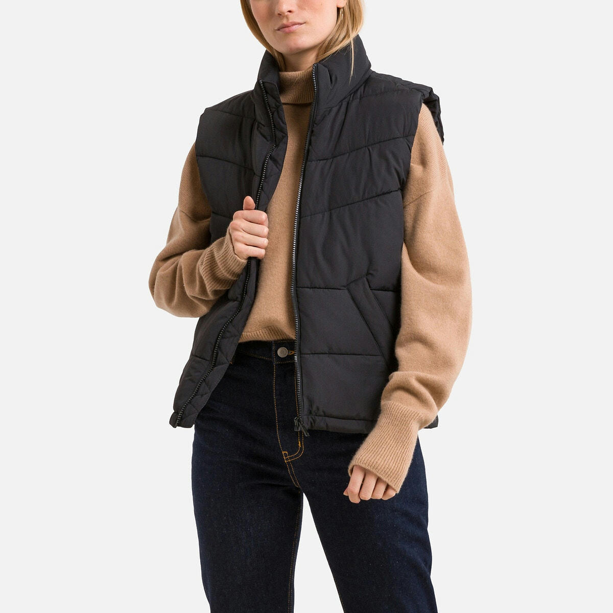 Doudoune courte sans manches