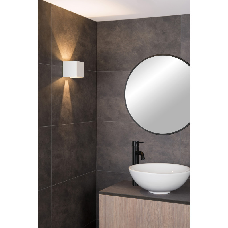 Applique LED pour salle de bain Axi carrée blanche 6 W LUCIDE