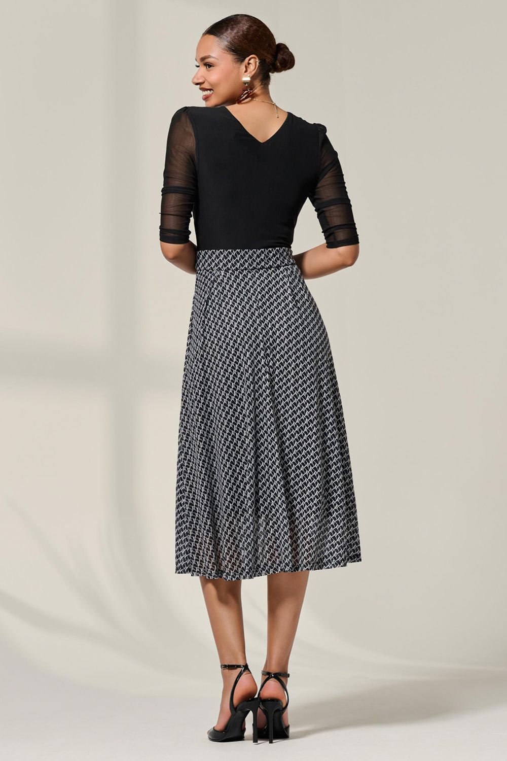 Jolie Moi Mesh Two Tone Half Sleeve Midi Dress