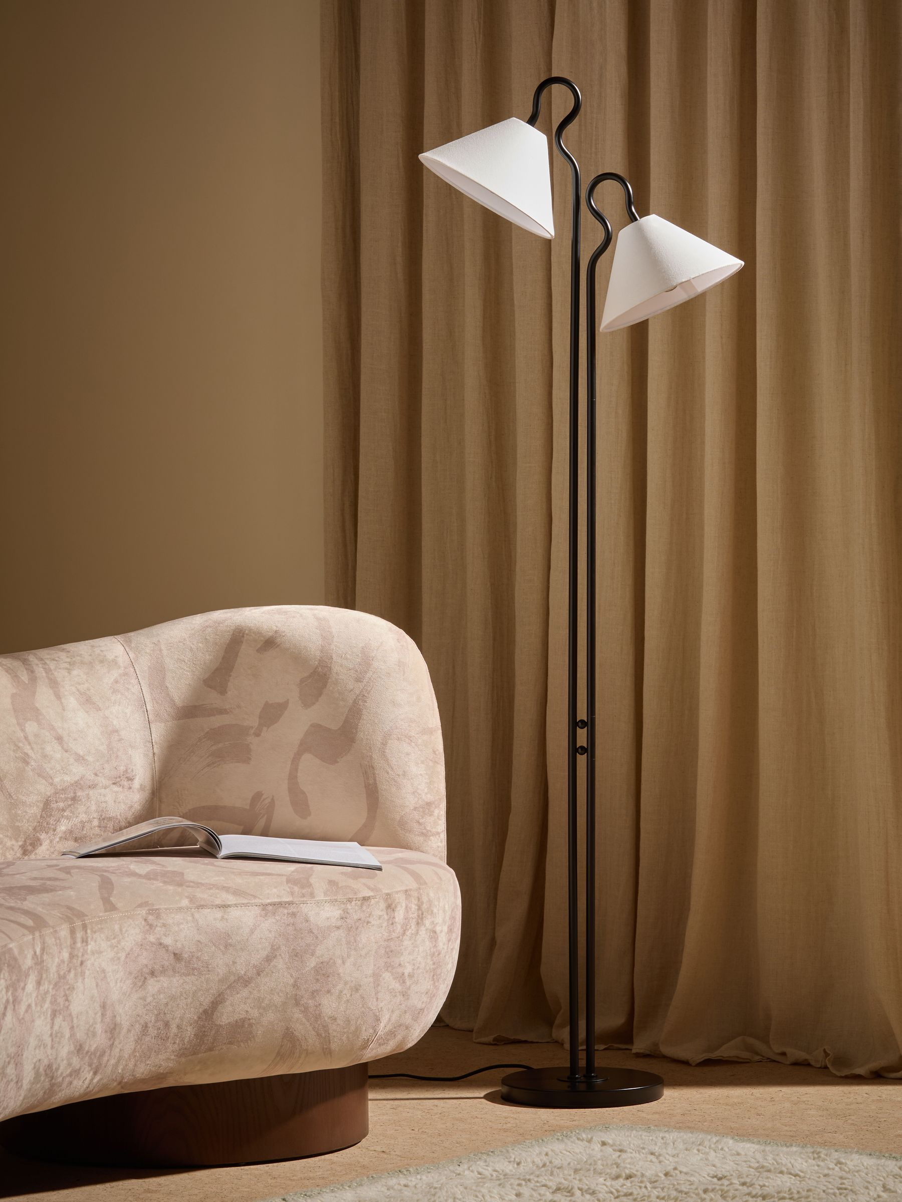 Madelyn Floor Lamp in Black
