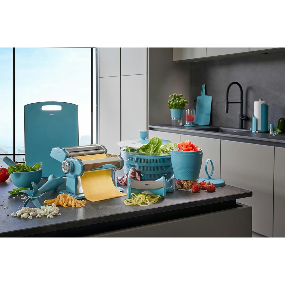 BOTANICO - Pot d'herbes en plastique bleu