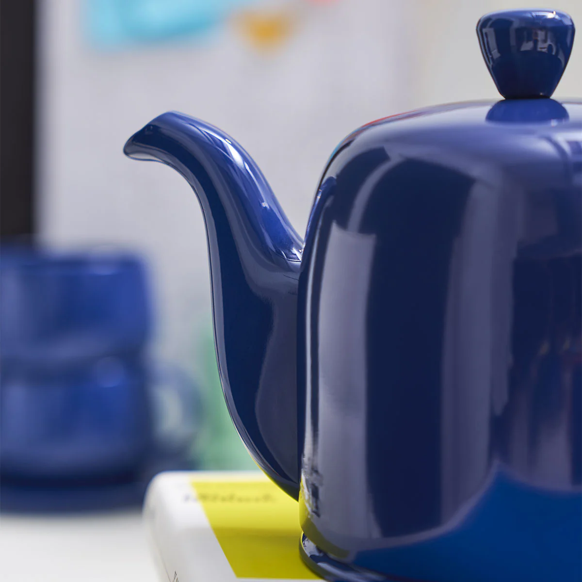 Théière 6 tasses cloche bleue