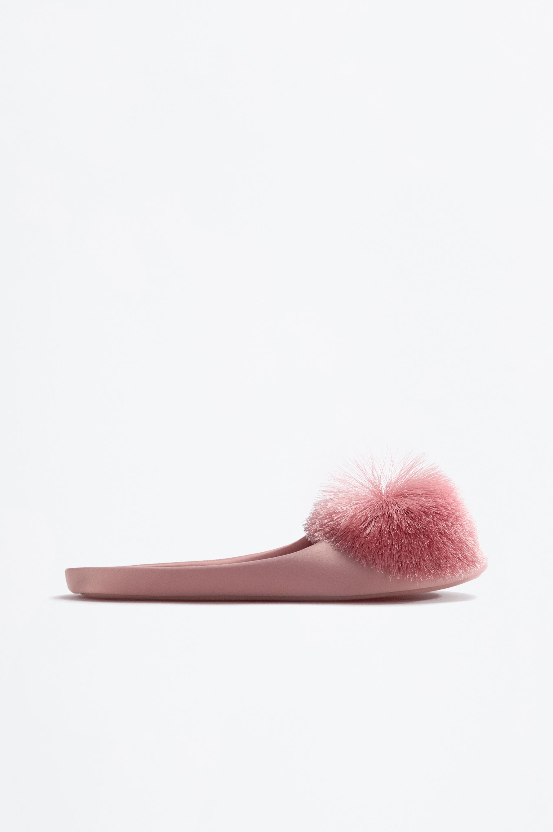 ZAPATILLA DE CASA POMPÓN