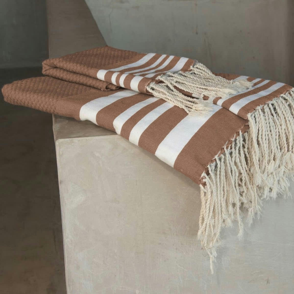 HAMPTONS - Set bain, 1 fouta + 2 serviettes coton  100x200 moka / blanc