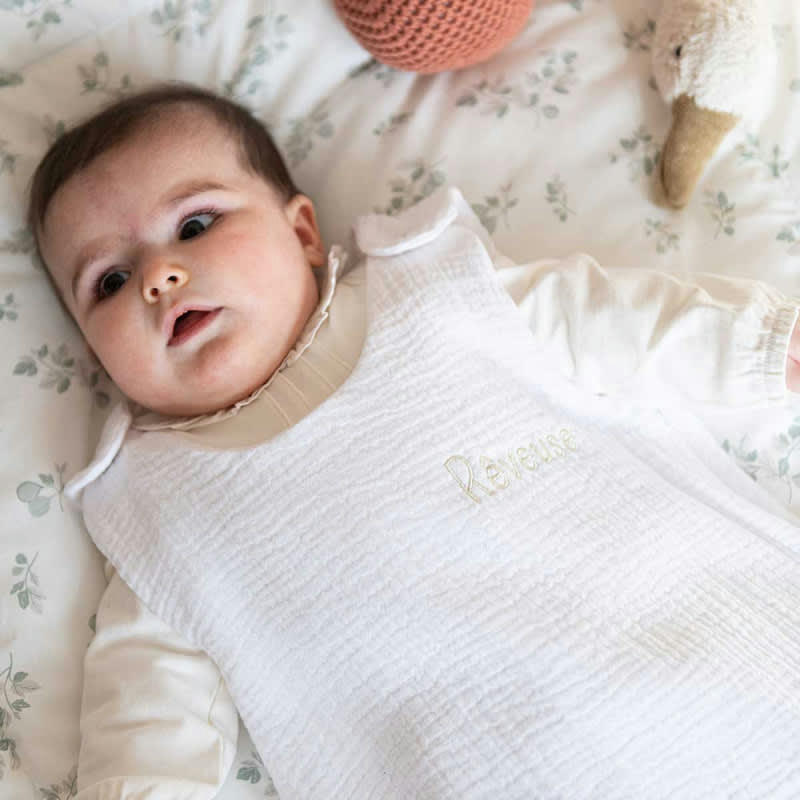 - Gigoteuse été en gaze de coton blanc (0-6 mois)