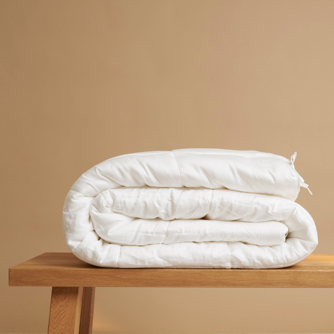 Coco & Cici - Tencel Dekbed 4 Seizoenen 240 x 220 cm - 2 Persoons Beddengoed - Hypoallergeen & Warmte Regulerend - 100% Tencel Lyocell - Wit