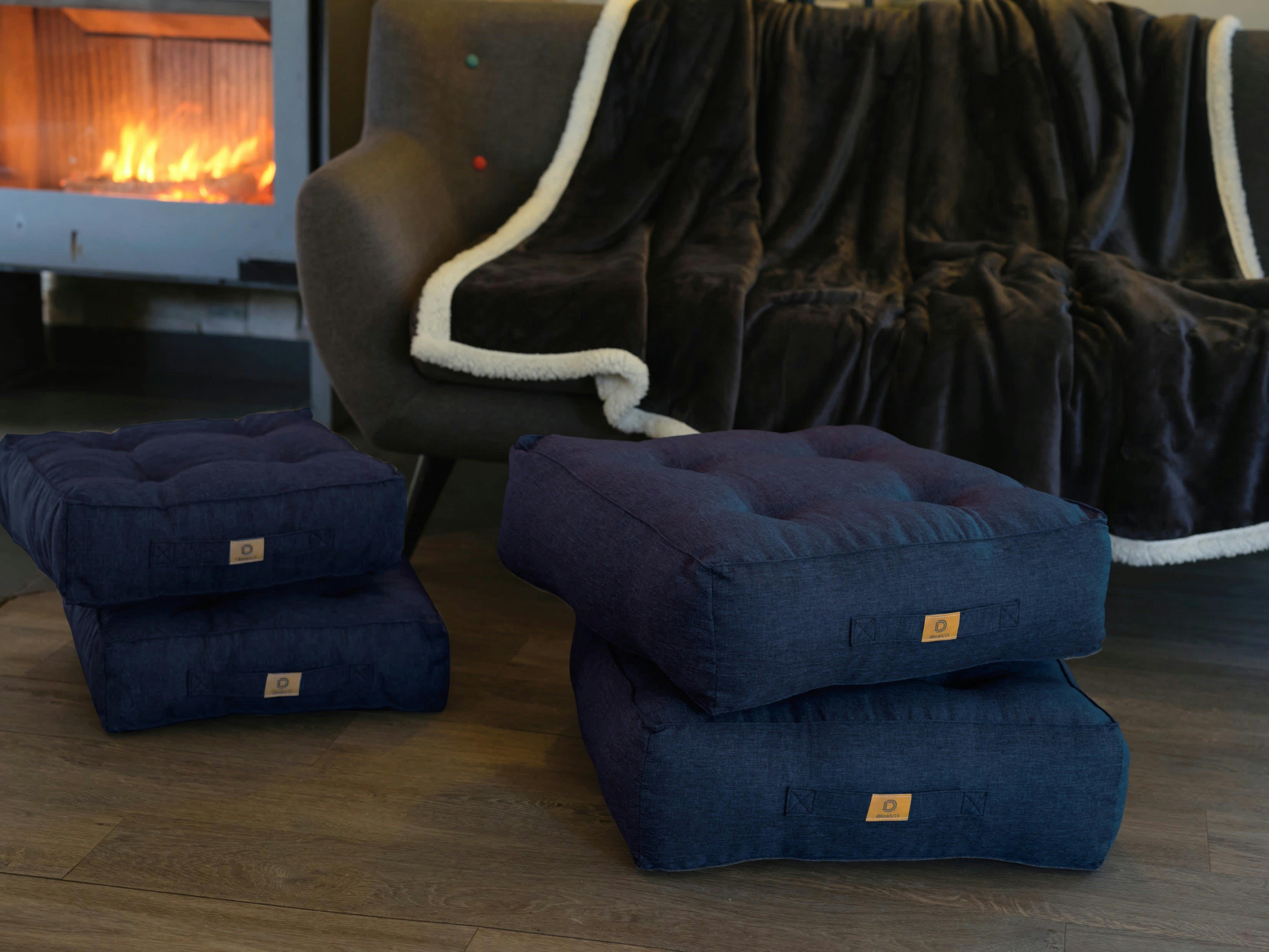 - Lot de 2 coussins de sol effet lin 54 x 54 x 18 cm - bleu