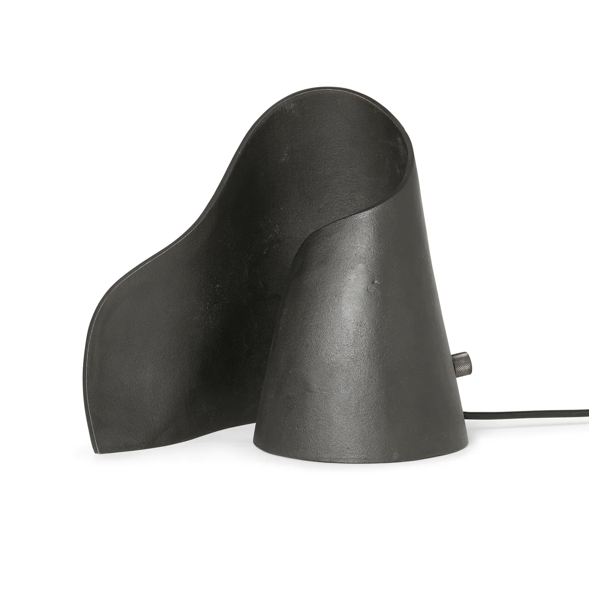 Ferm Living - Oyster Tischleuchte, schwarz