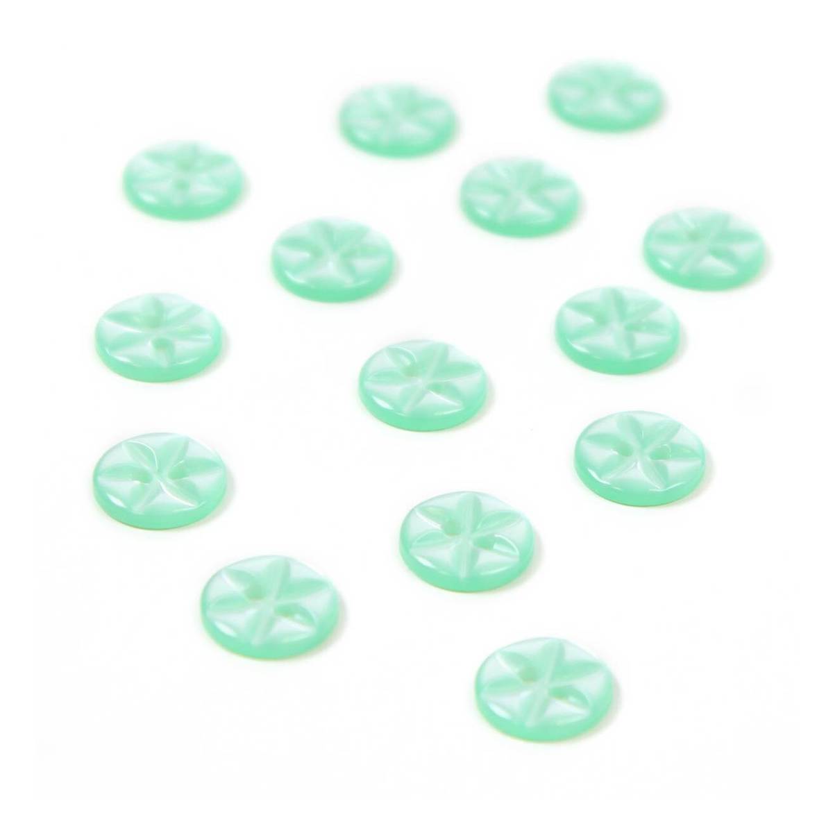 Hemline Light Green Basic Star Button 14 Pack
