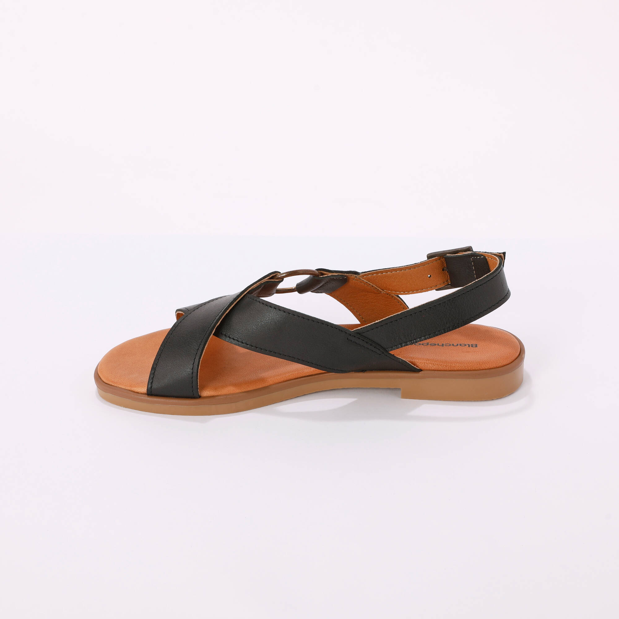 Sandales brides croisées en cuir