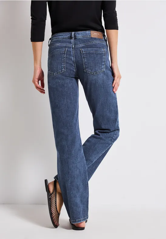 Straight Leg Jeans