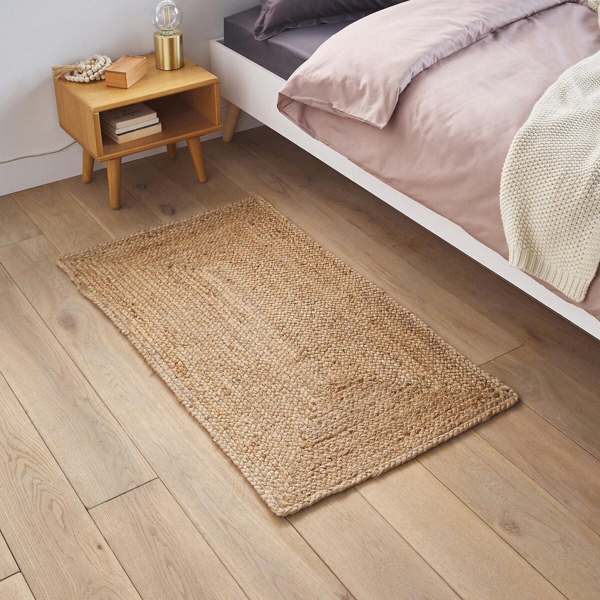 Descente de lit en jute, Aftas