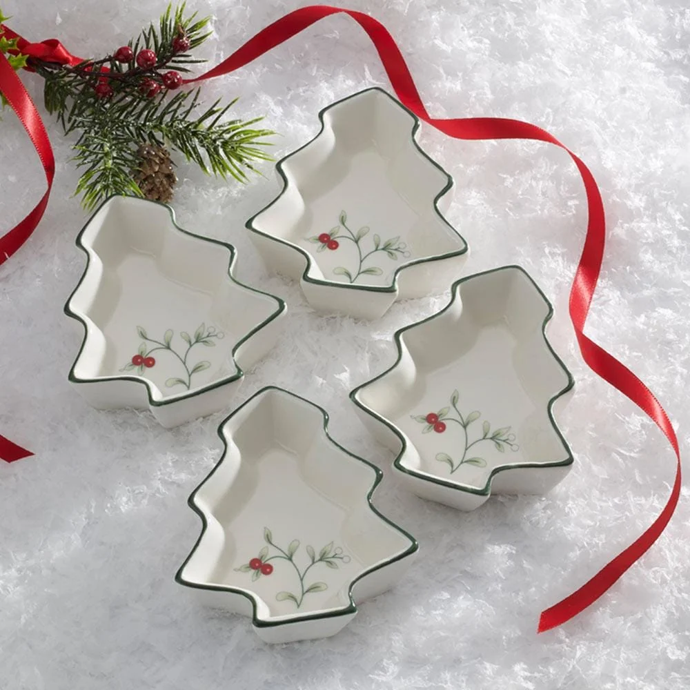 Winterberry® Set of 4 Tree Dip Bowls