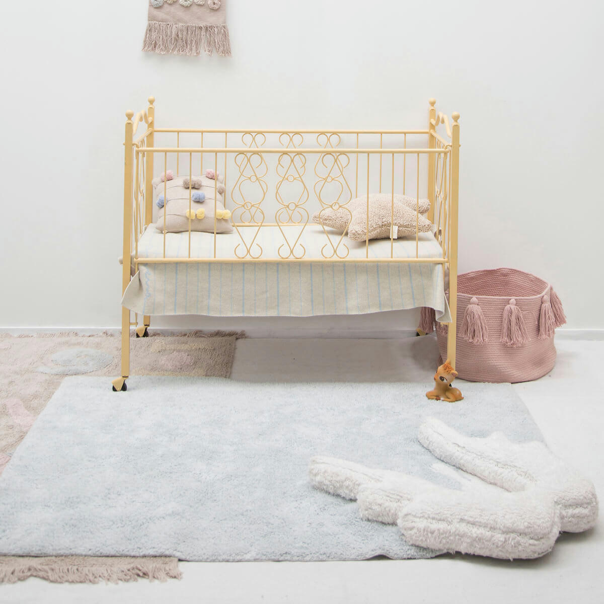 AILES - Tapis ethnique enfant en coton bleu 120x160