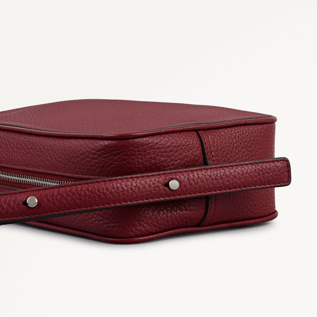 Duchess Close - Small Ziptop Cross Body Bag