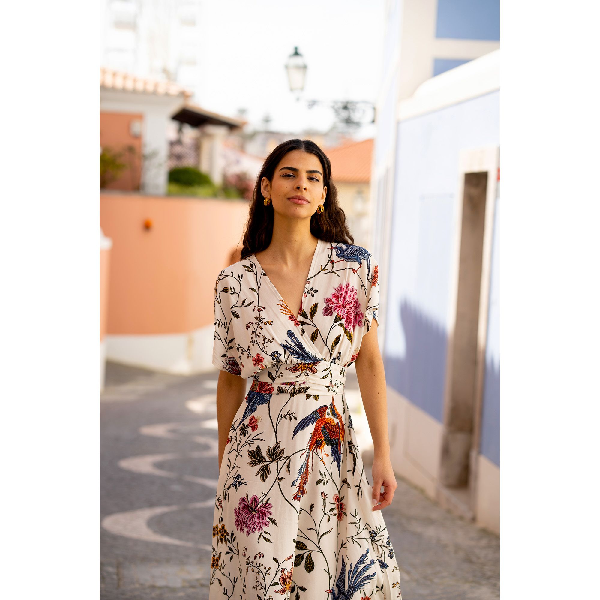 Yumi Ivory Bird and Floral Print Ruched Waist Kimono Midi Dress