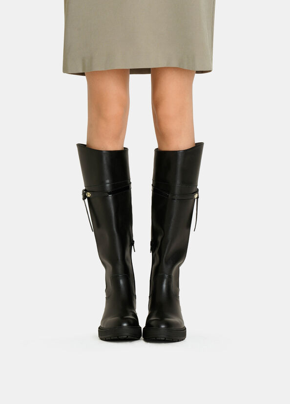 Stivali alti in pelle