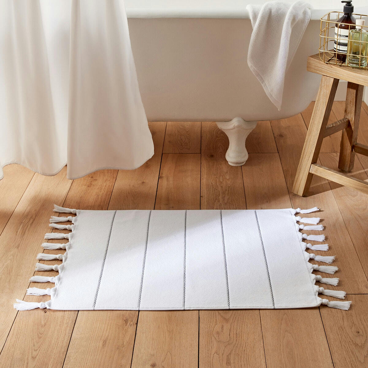 Tapis de bain éponge brodé, Liza