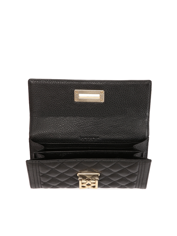 Quilted wallet with large clasp