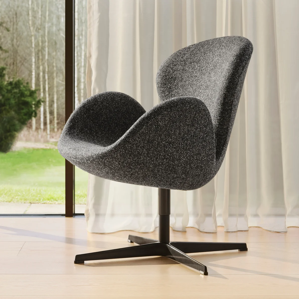 Fritz Hansen - Swan Sessel, Aluminium gebürstet matt / Capture blau 6001