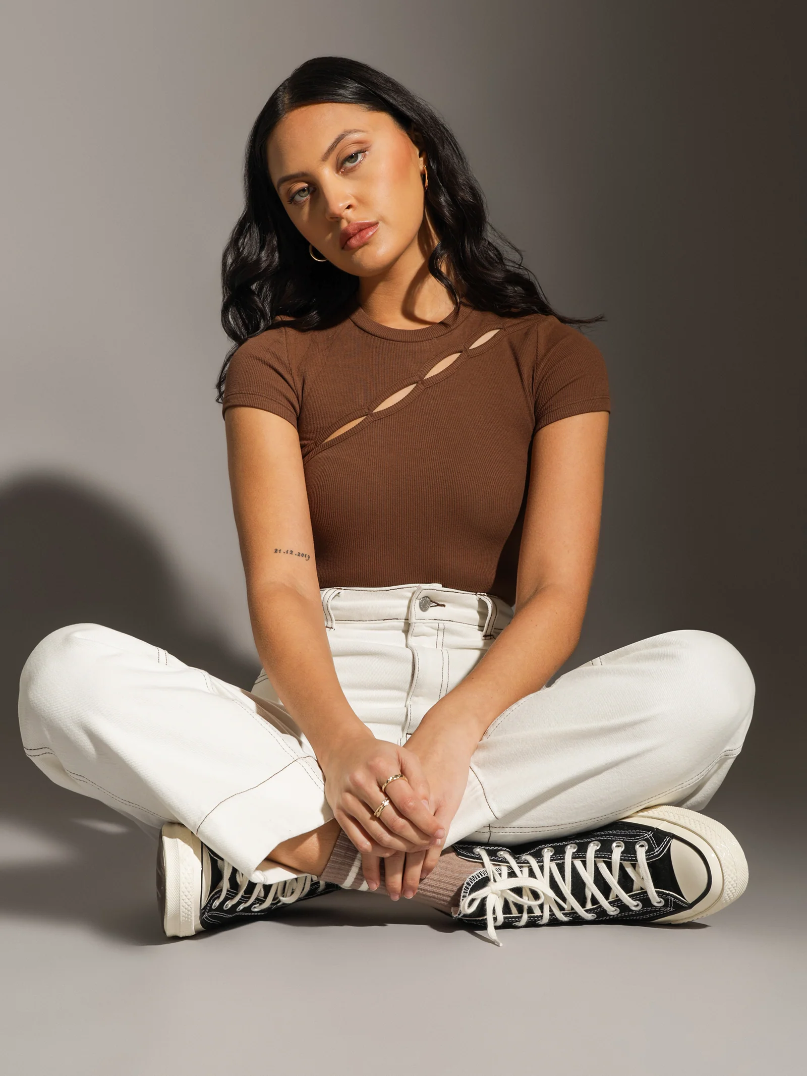 Laney Cut Out Top