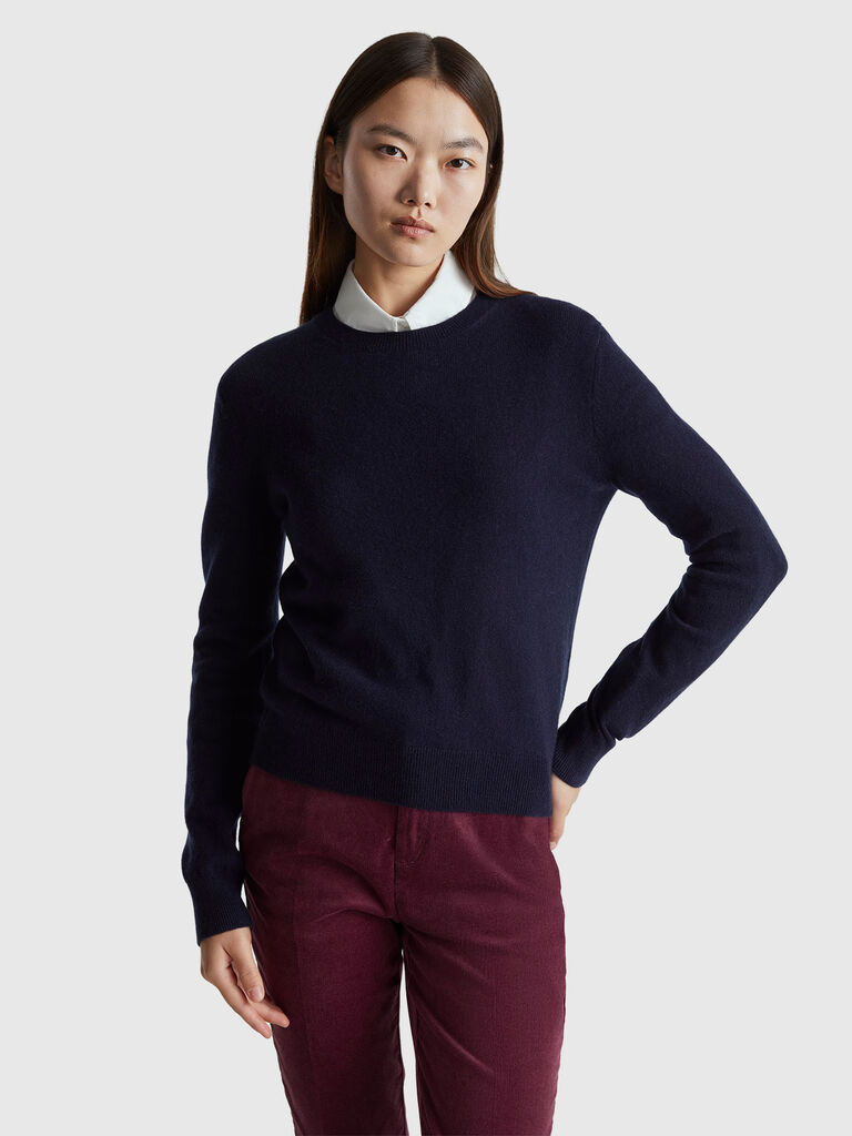 Dark blue sweater in pure cashmere