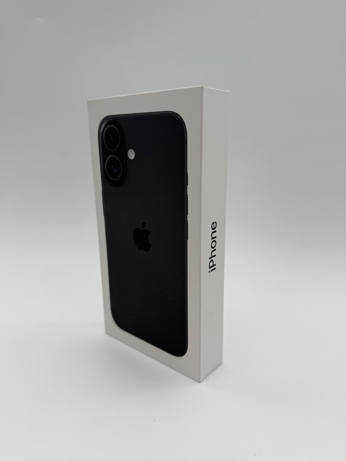 Apple iPhone 16 Black 128gb -Carrier T-Mobile- Sealed New In Box Fast Shipping!