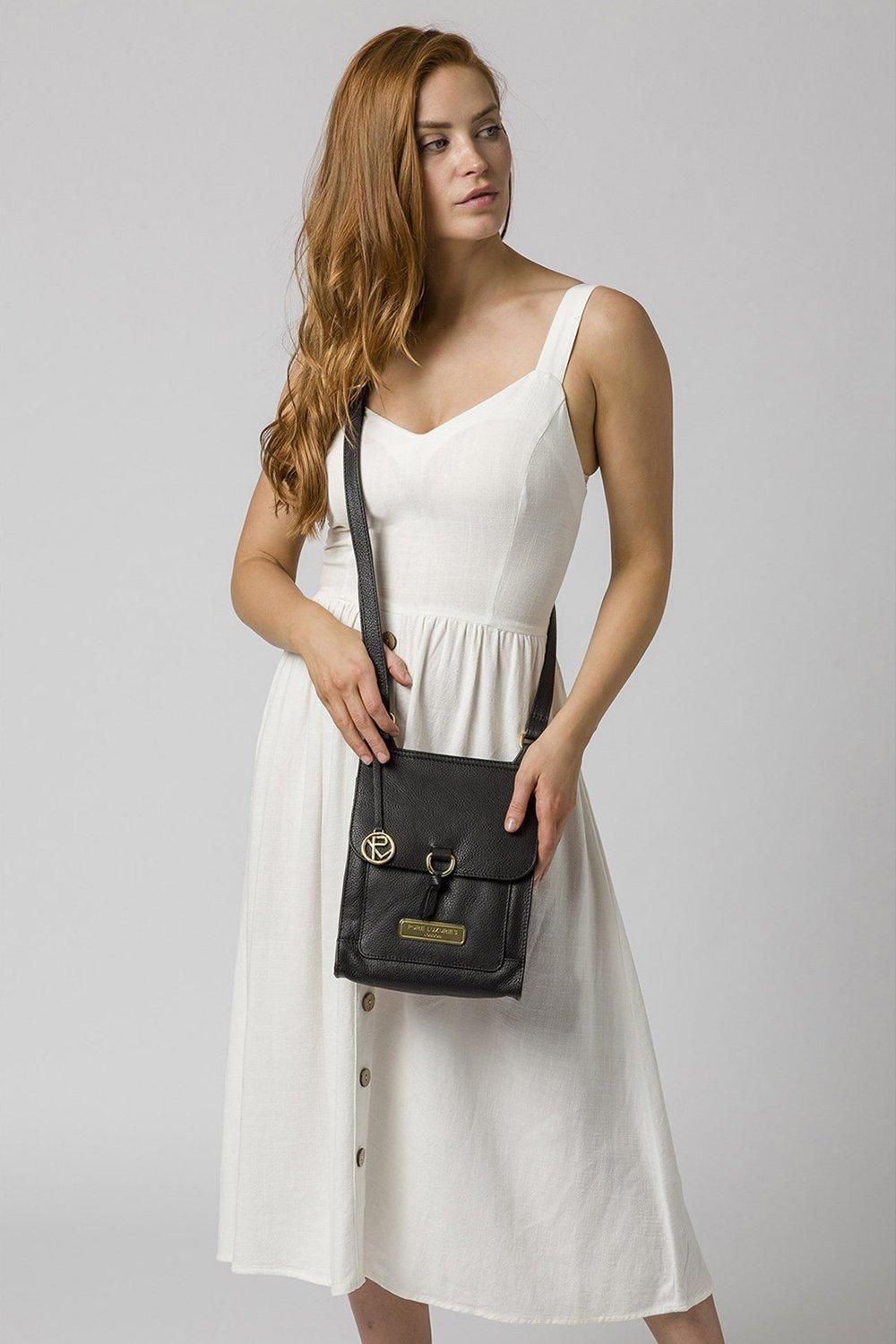 Pure Luxuries London Naomi' Leather Cross Body Bag
