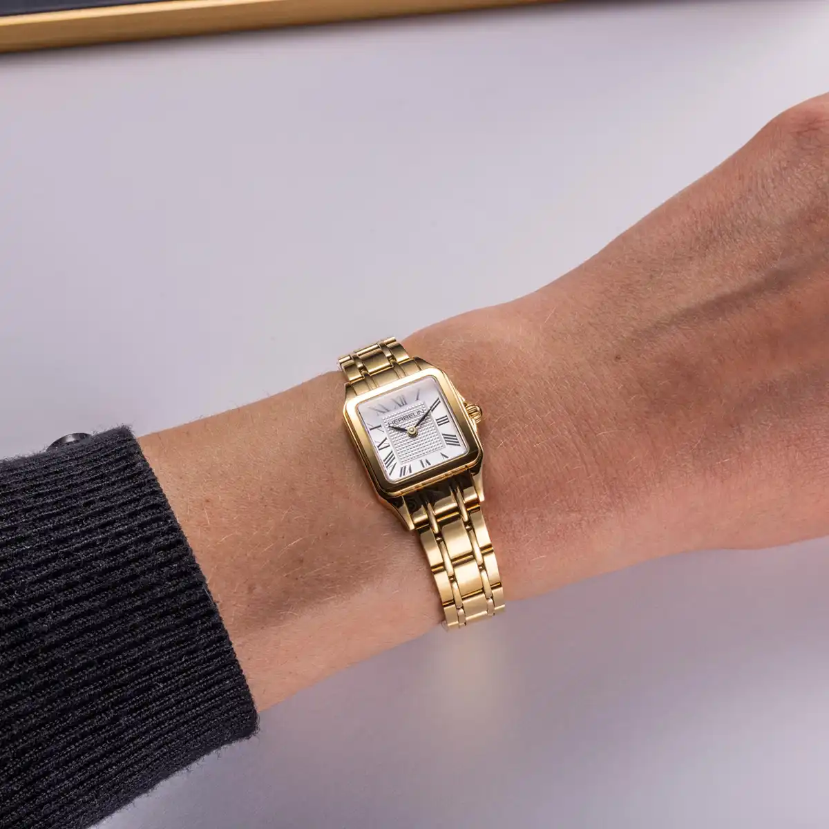 LUNA – MINI QUARTZ – PVD OR JAUNE