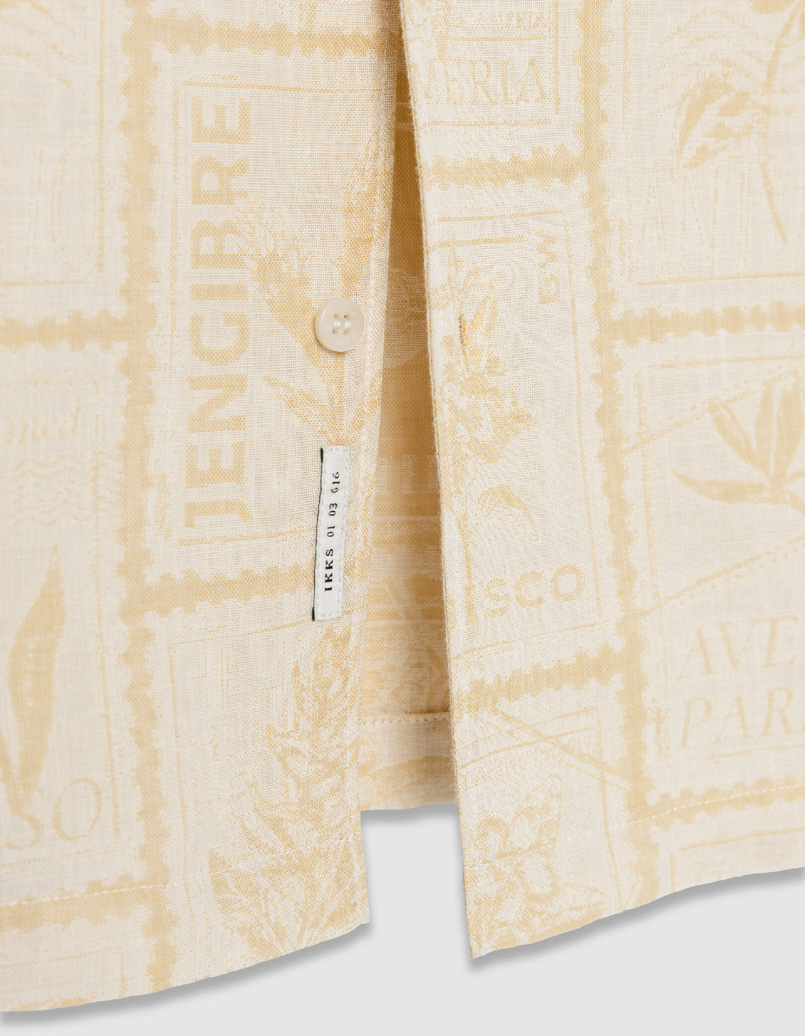 Chemise regular jaune coton bio imprimé timbres Homme