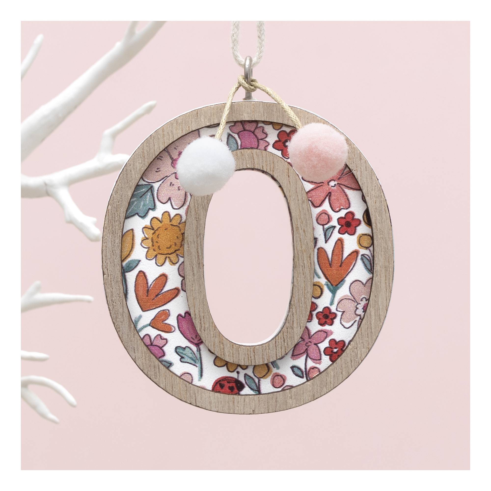 Hanging Wooden Letter O 7.5cm