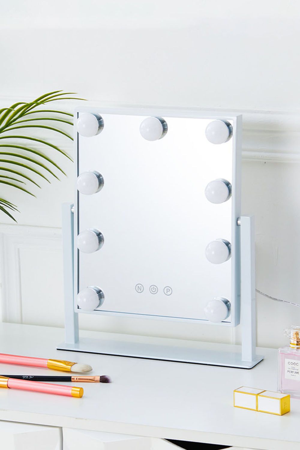 Living and Home Vanity Mirror with Lights,3 Lighting Modes,Touch Screen Control with a USB Wire,Tabletop Cosmetic Mirror For Bedroom