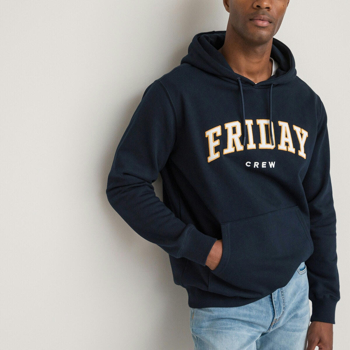 Sweat à capuche brodé