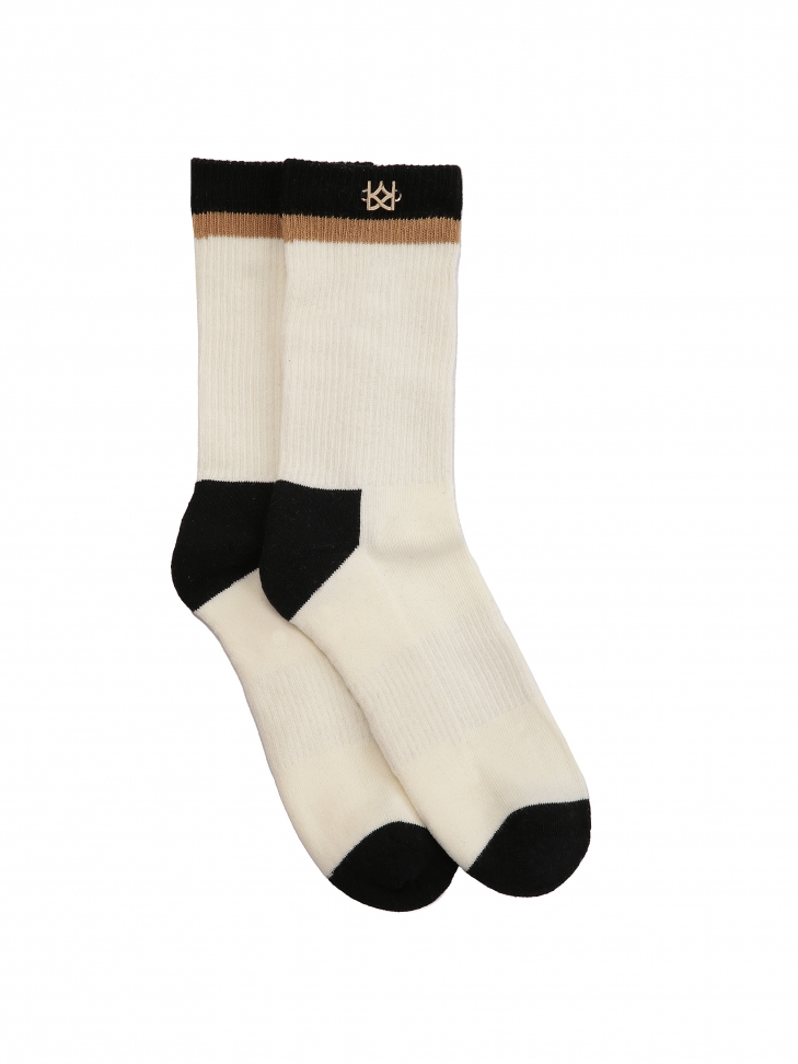 Comfortable white socks adorned with gold monogram KAZAR